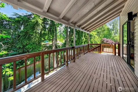 3834 NE 86th Street Seattle WA 98115