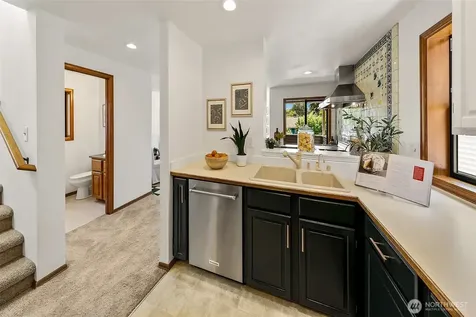 3834 NE 86th Street Seattle WA 98115