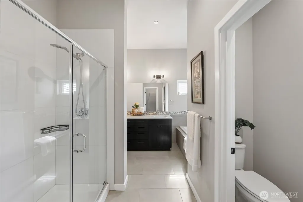 1086 Collier Place SW Issaquah WA 98027