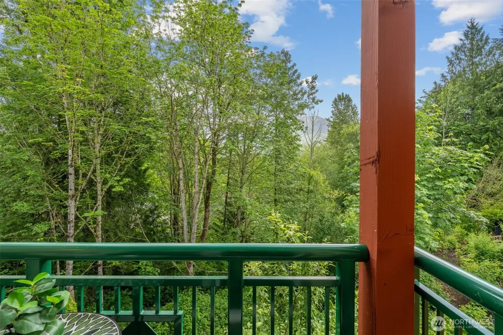 1086 Collier Place SW Issaquah WA 98027