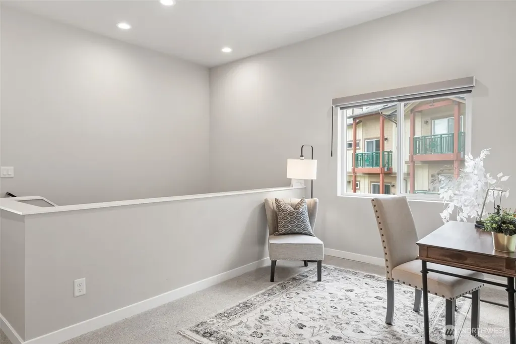 1086 Collier Place SW Issaquah WA 98027