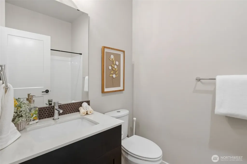 1086 Collier Place SW Issaquah WA 98027