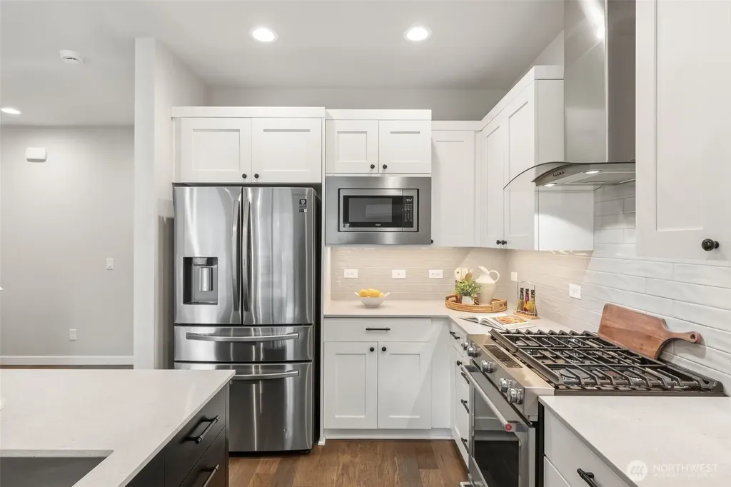 1086 Collier Place SW Issaquah WA 98027