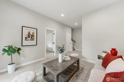 1086 Collier Place SW Issaquah WA 98027