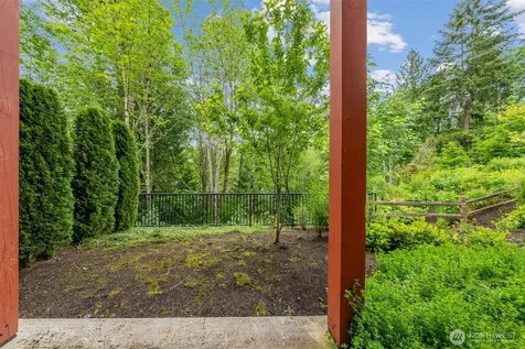 1086 Collier Place SW Issaquah WA 98027
