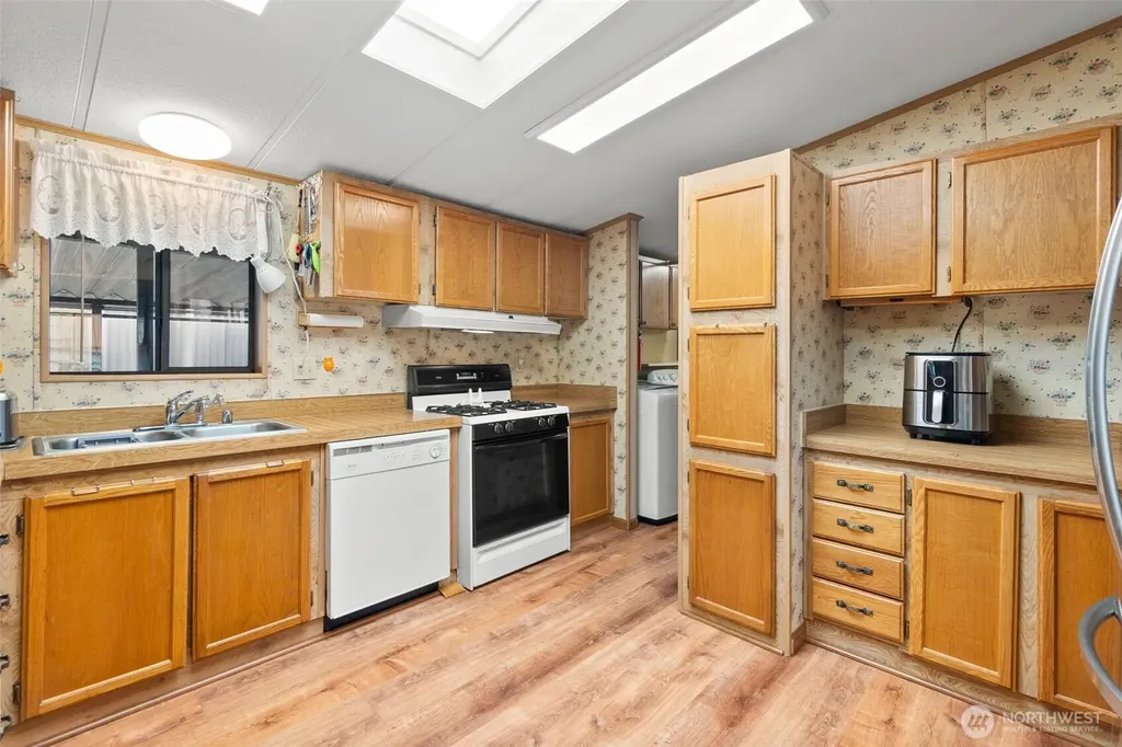 1111 Archwood Drive SW Olympia WA 98502