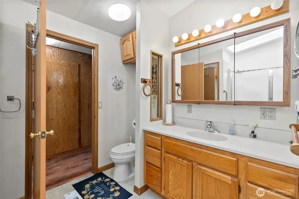 1111 Archwood Drive SW Olympia WA 98502