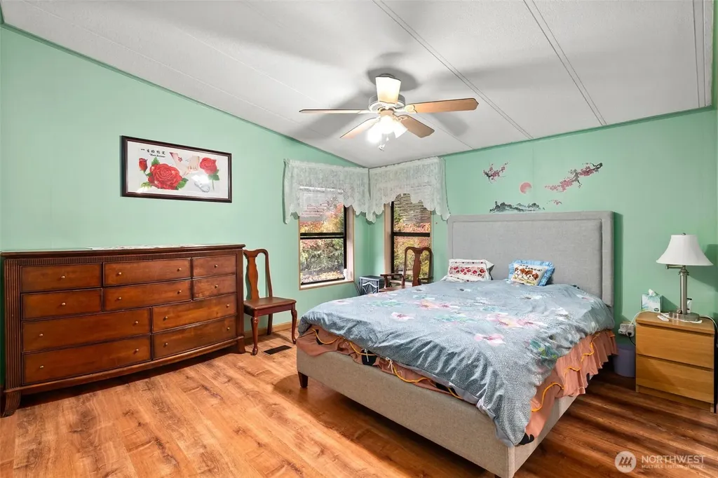 1111 Archwood Drive SW Olympia WA 98502