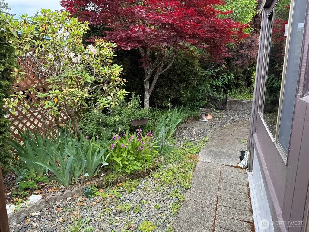 1111 Archwood Drive SW Olympia WA 98502