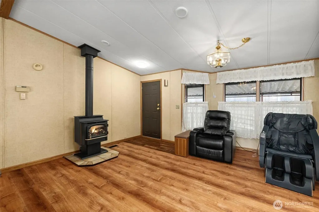 1111 Archwood Drive SW Olympia WA 98502