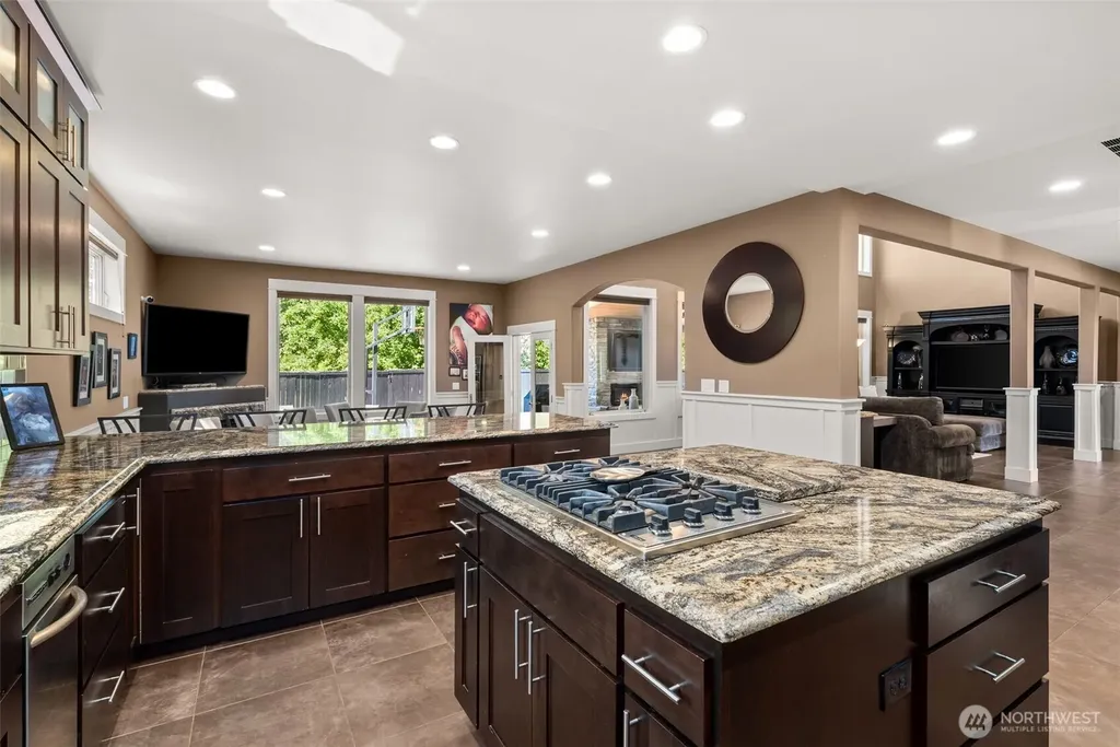3512 197th Avenue Ct E Lake Tapps WA 98391