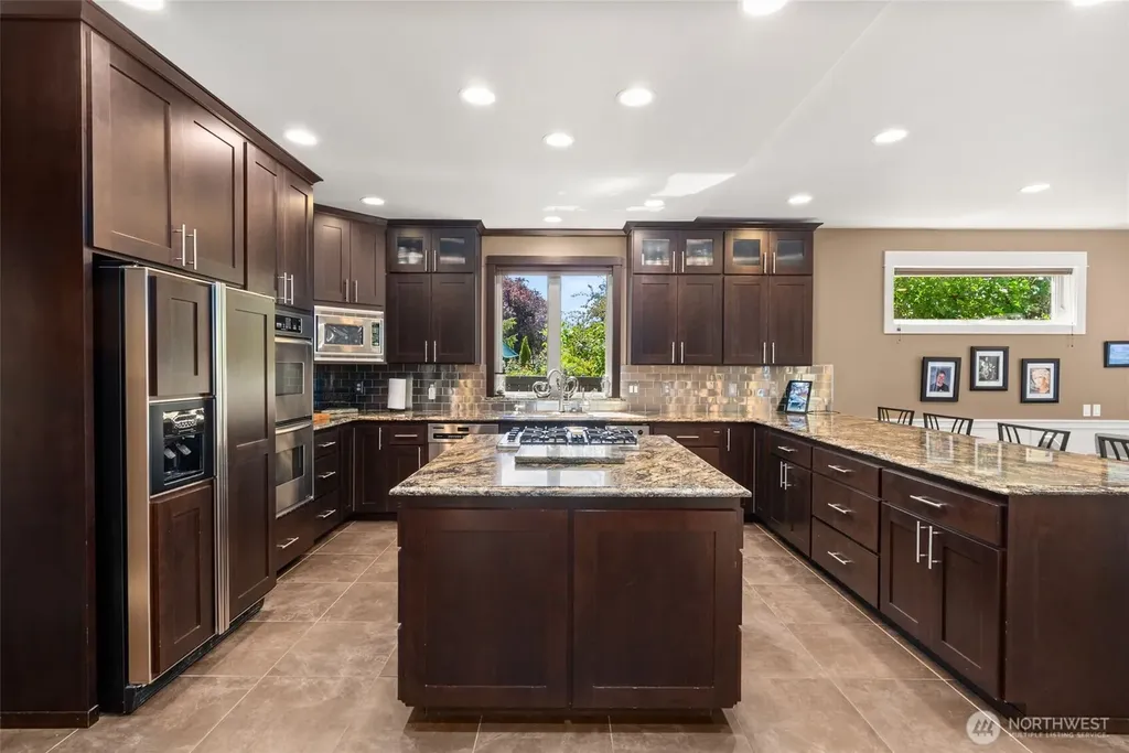 3512 197th Avenue Ct E Lake Tapps WA 98391