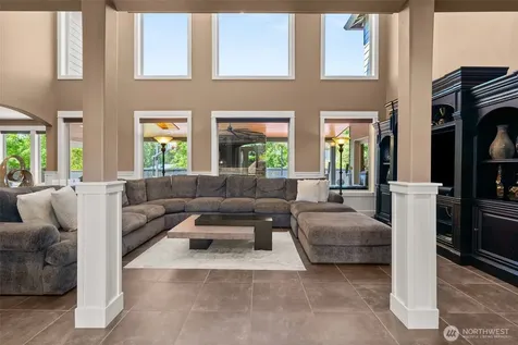 3512 197th Avenue Ct E Lake Tapps WA 98391