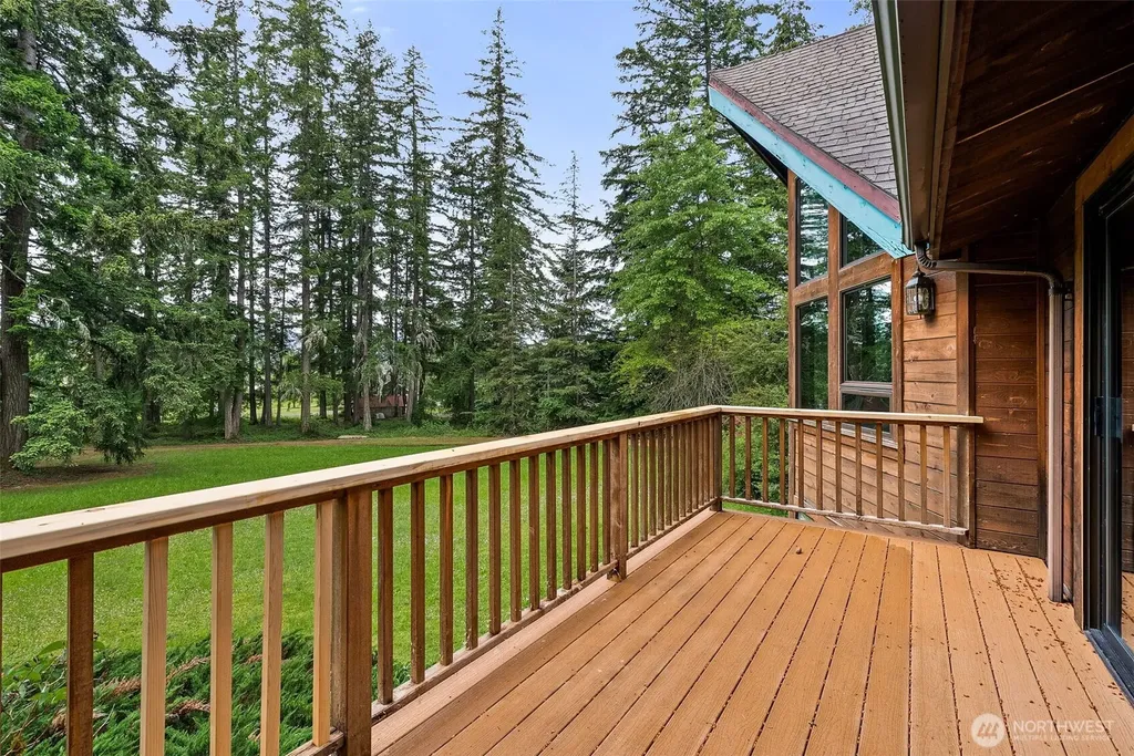 4642 Oyster Bay Road NW Olympia WA 98502