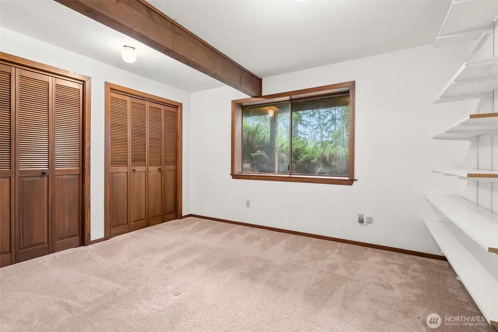4642 Oyster Bay Road NW Olympia WA 98502