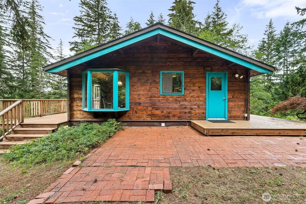 4642 Oyster Bay Road NW Olympia WA 98502