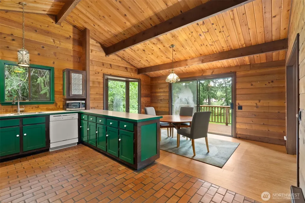 4642 Oyster Bay Road NW Olympia WA 98502