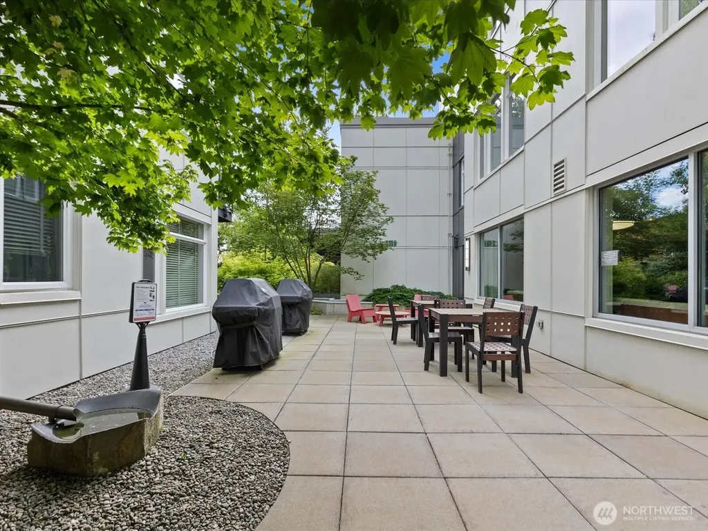 15100 6th Avenue SW Burien WA 98166