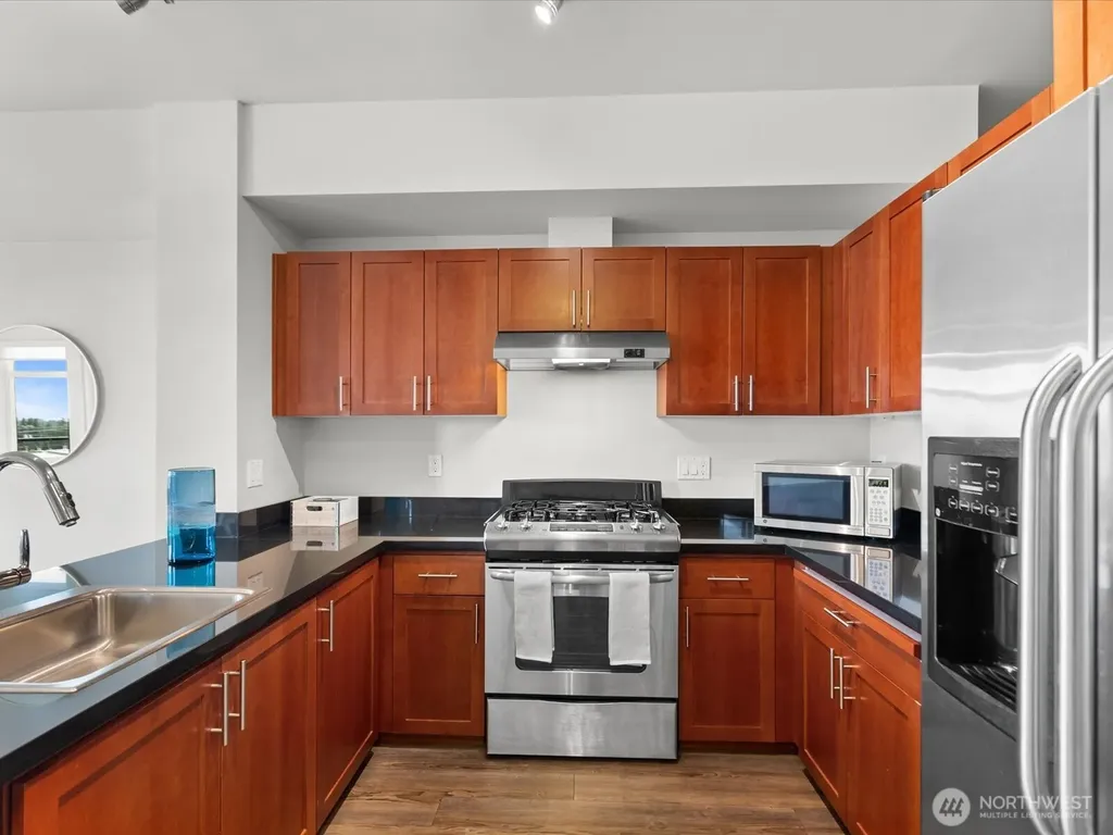 15100 6th Avenue SW Burien WA 98166