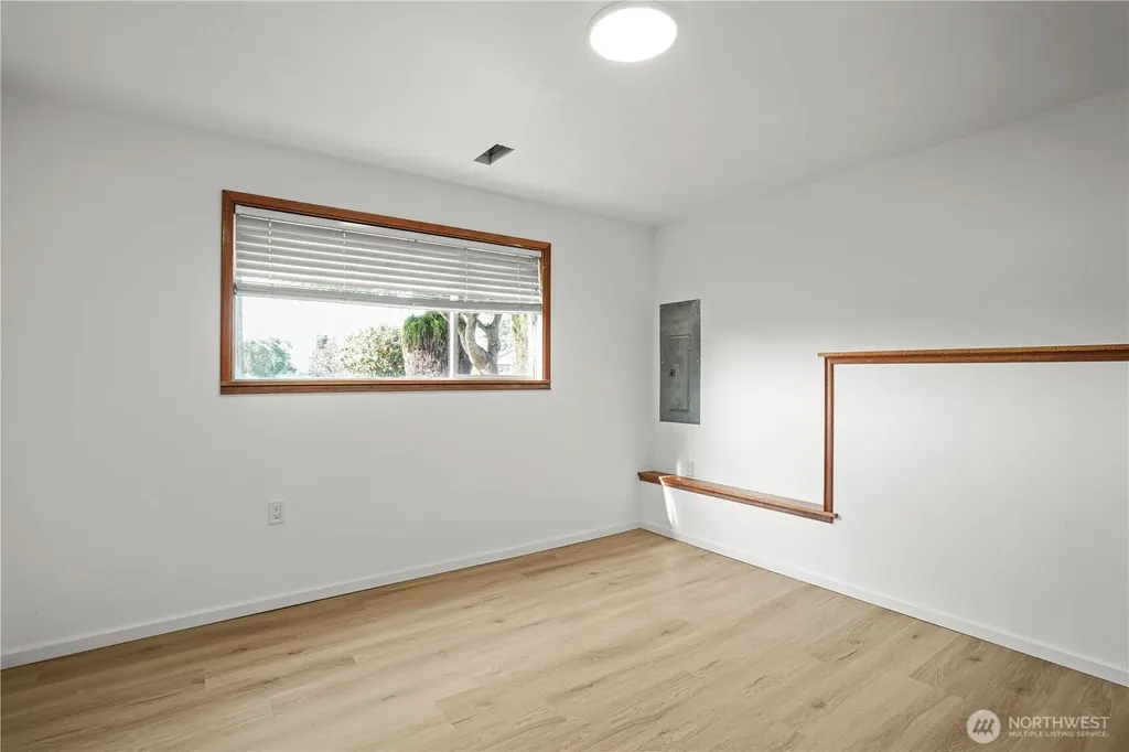 8626 S 134th Street Seattle WA 98178