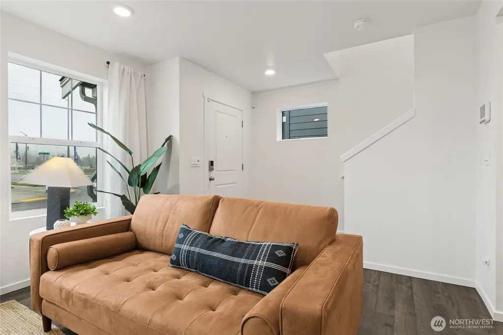 206 Cremini Loop SE Lacey WA 98513