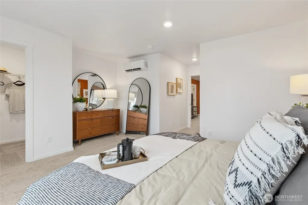 206 Cremini Loop SE Lacey WA 98513