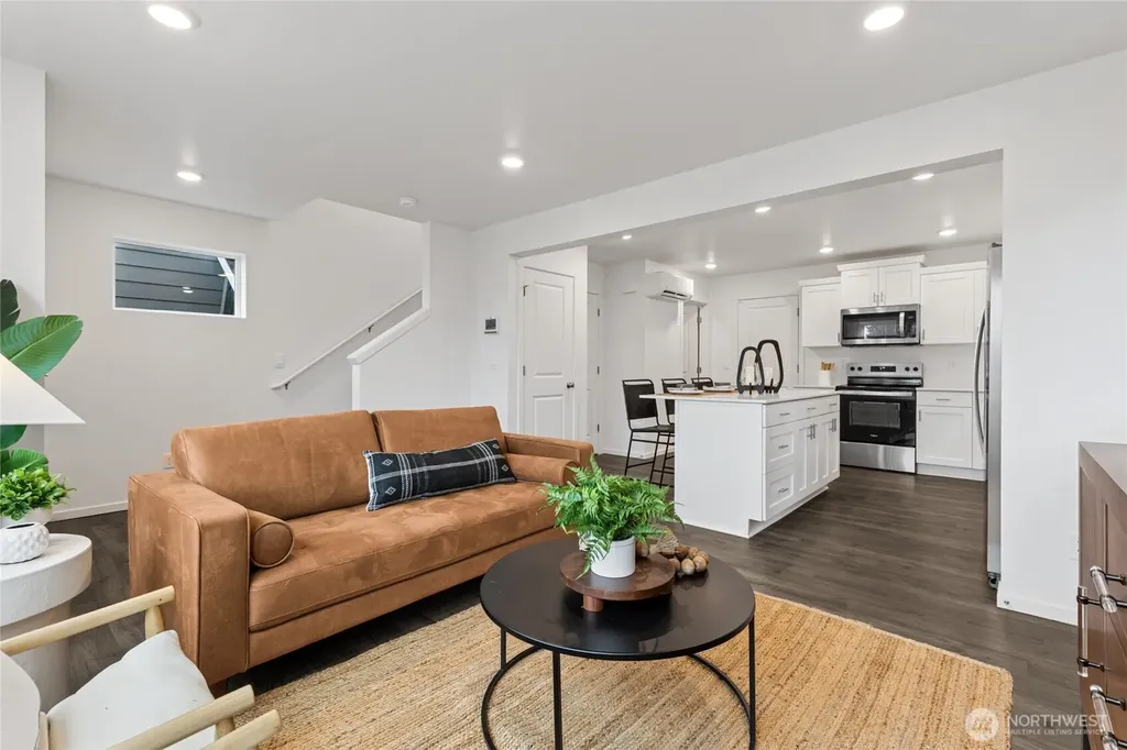 206 Cremini Loop SE Lacey WA 98513