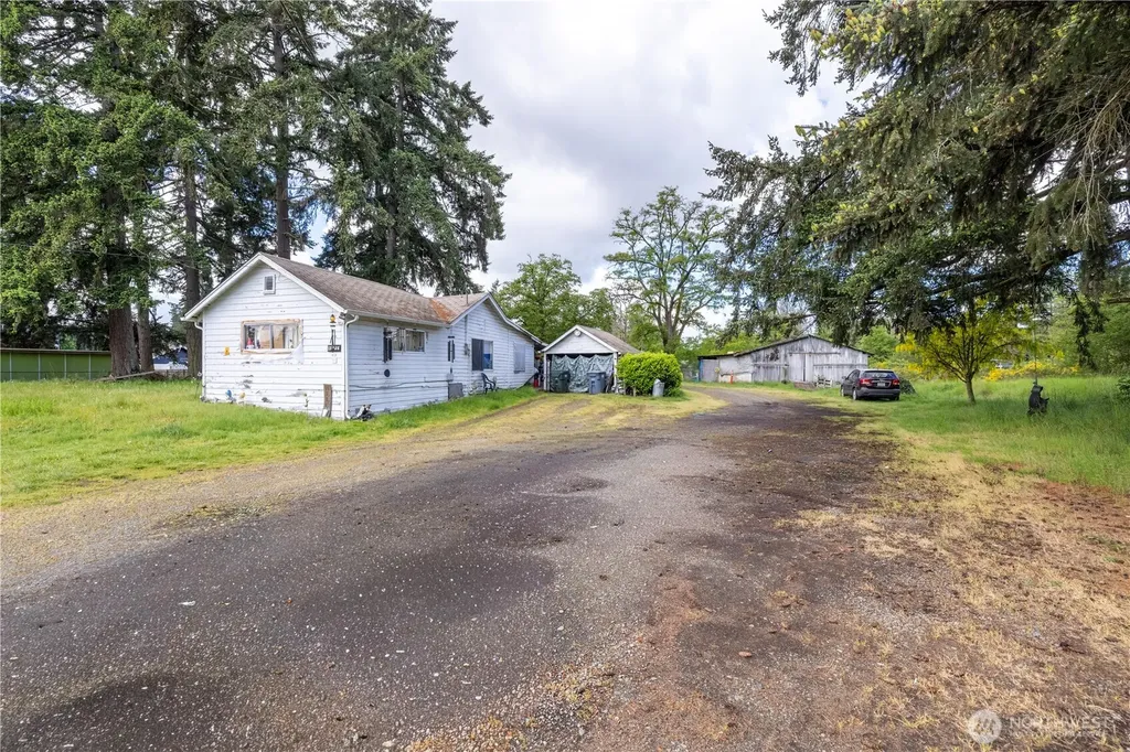 13706 C Street S Tacoma WA 98444