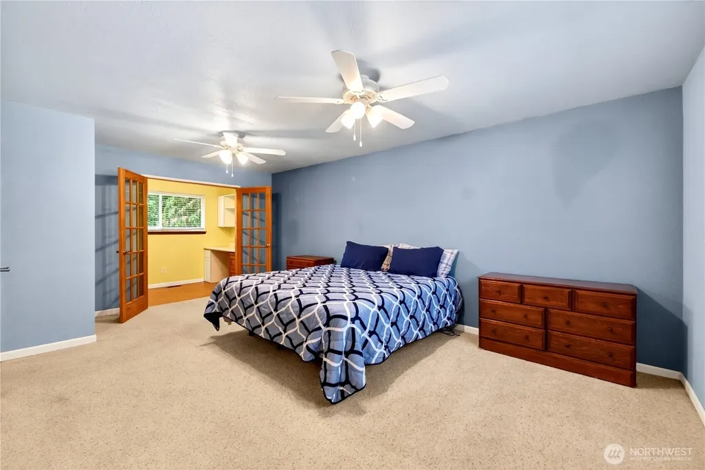 17924 2nd Street E Lake Tapps WA 98391