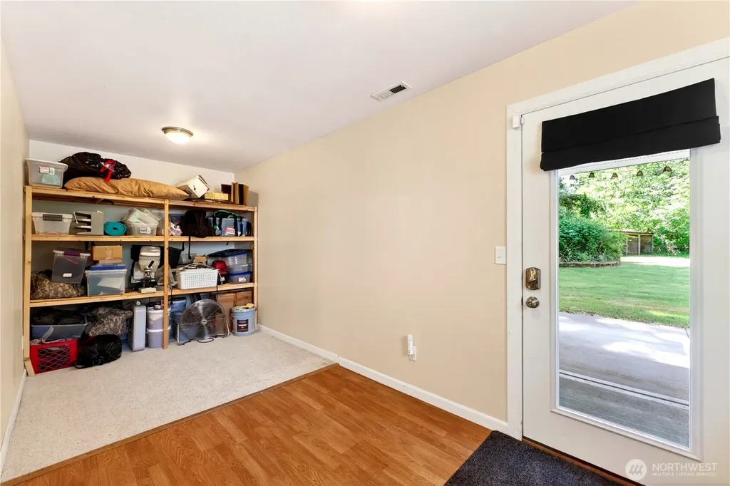 17924 2nd Street E Lake Tapps WA 98391