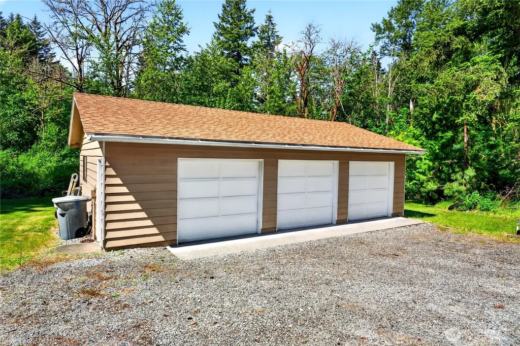 17924 2nd Street E Lake Tapps WA 98391