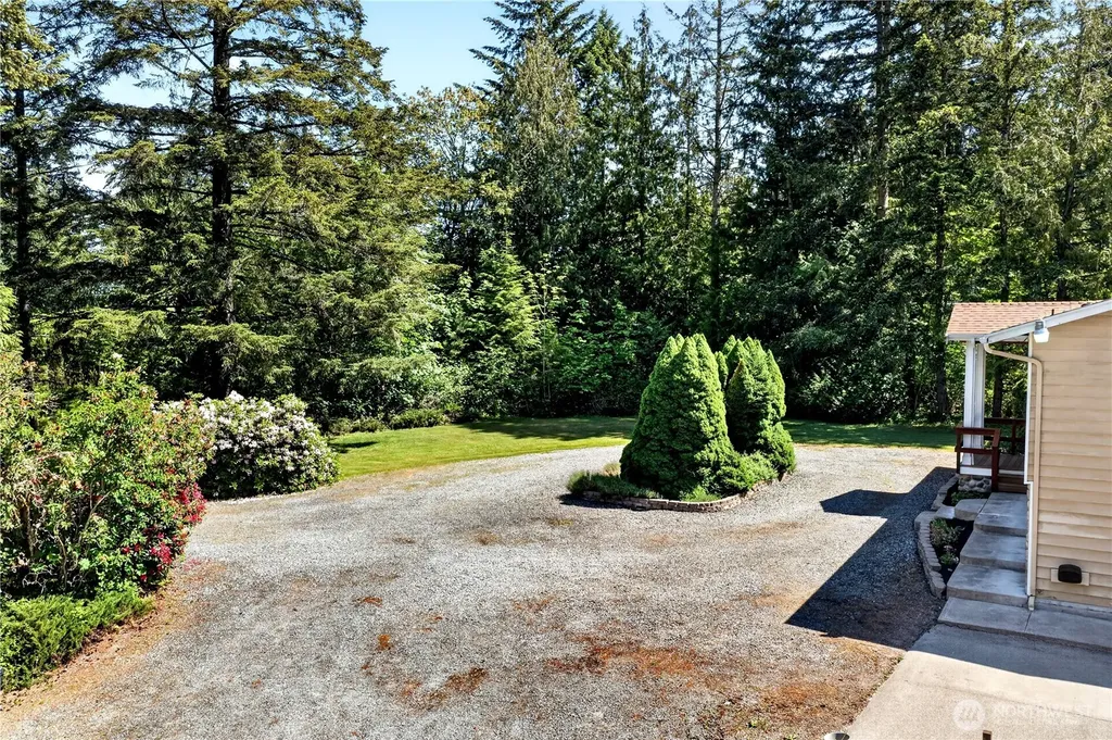 17924 2nd Street E Lake Tapps WA 98391