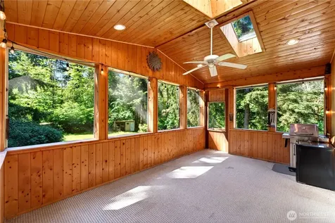 17924 2nd Street E Lake Tapps WA 98391