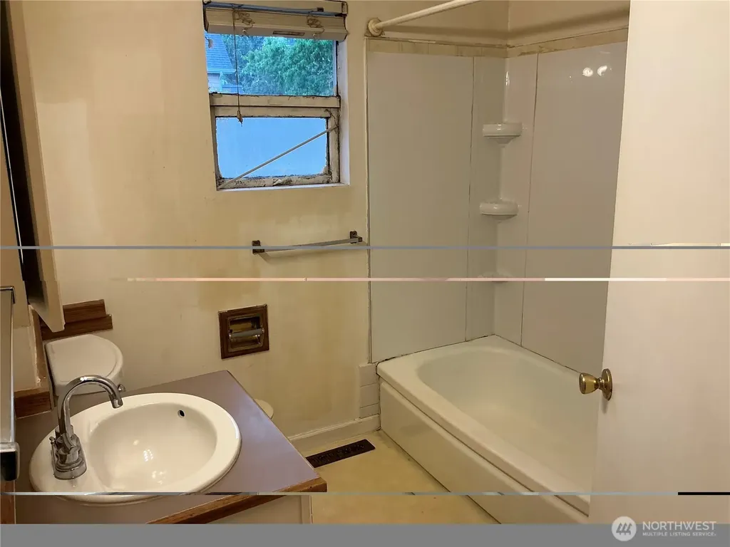 8007 215th Street SW Edmonds WA 98026