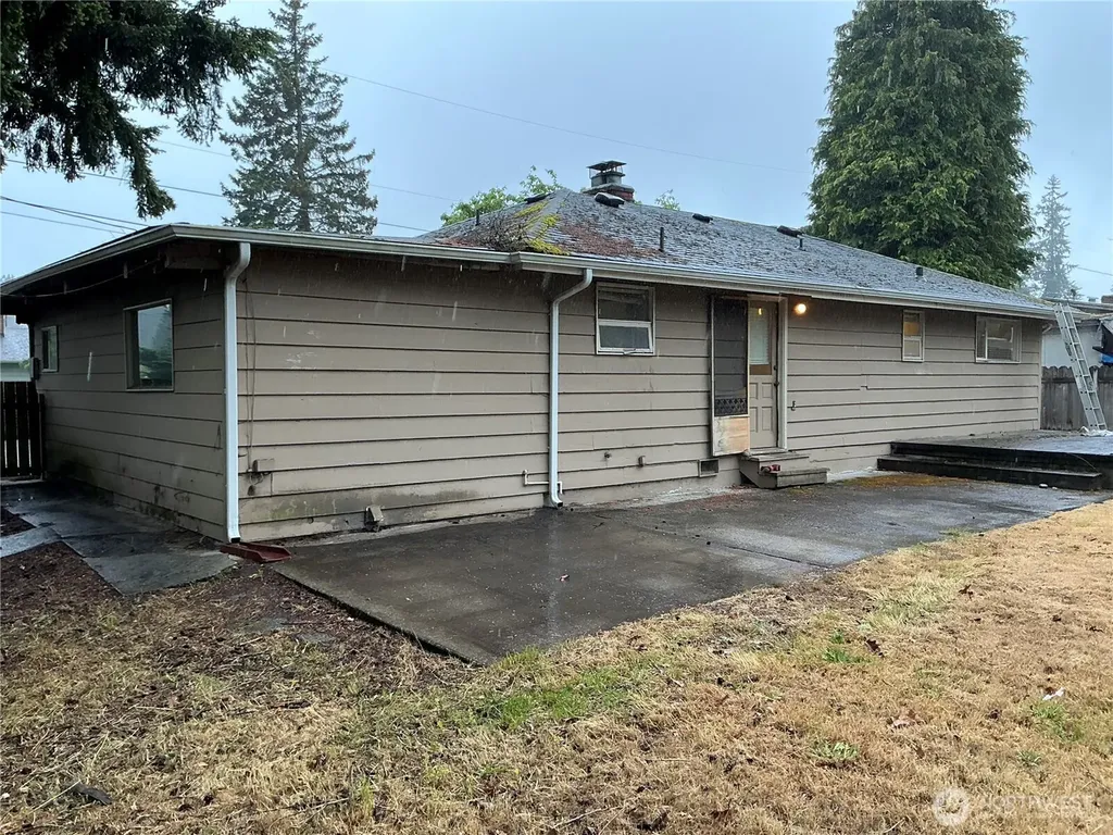 8007 215th Street SW Edmonds WA 98026