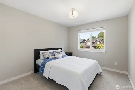 12102 10th Drive SE Everett WA 98208