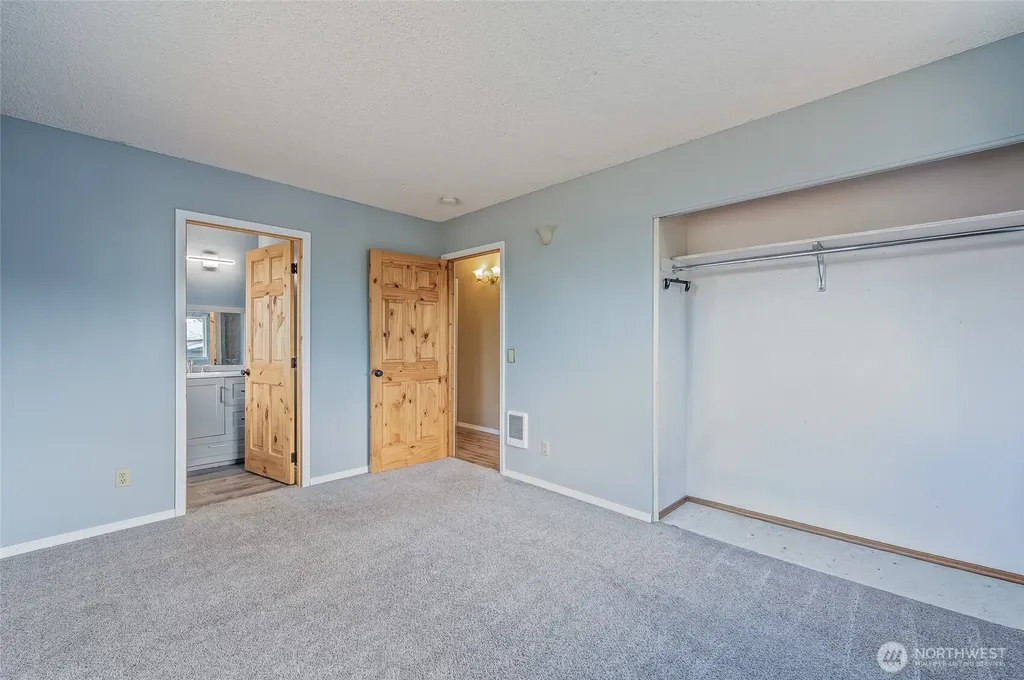 1127 S Miller Street Wenatchee WA 98801