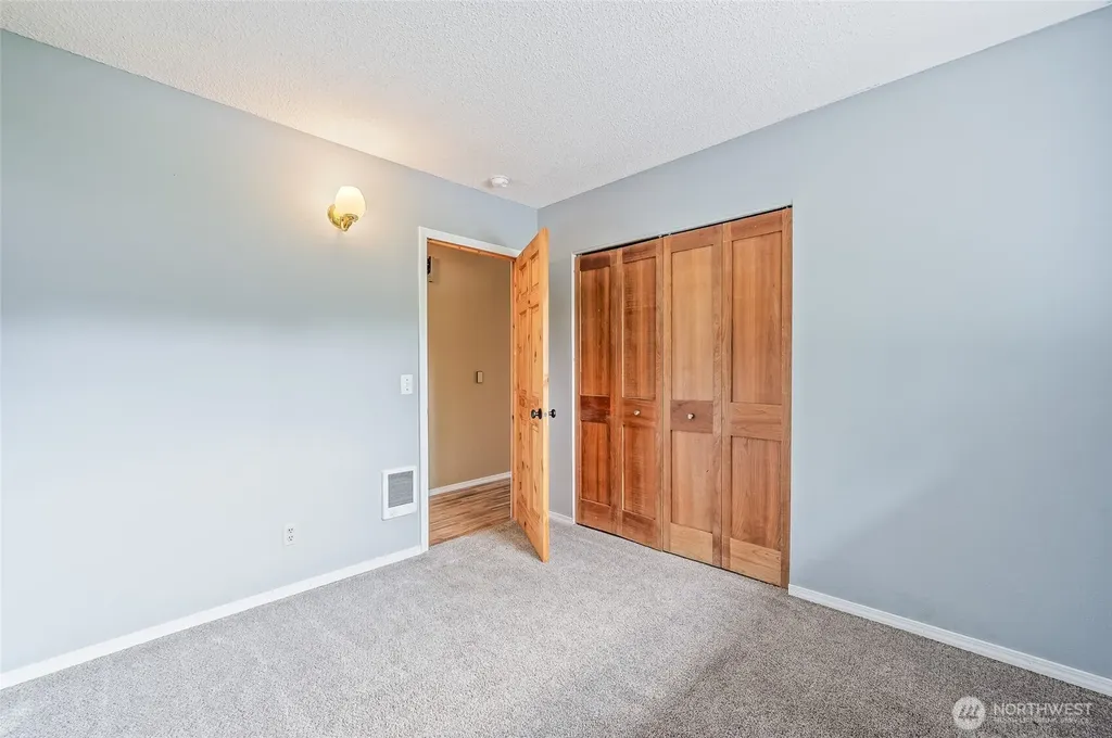 1127 S Miller Street Wenatchee WA 98801