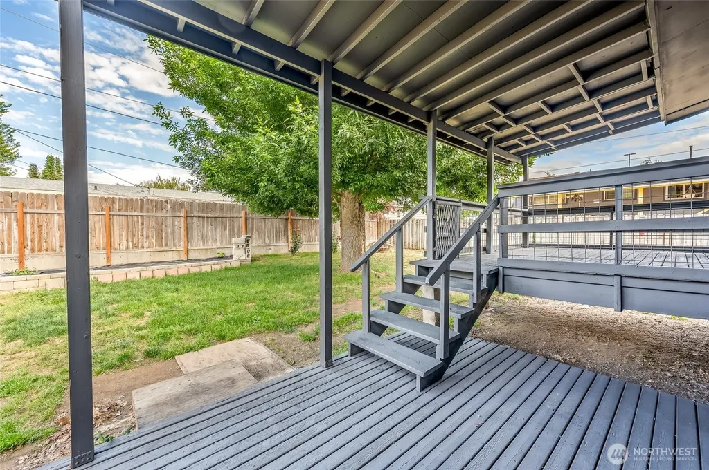 1127 S Miller Street Wenatchee WA 98801