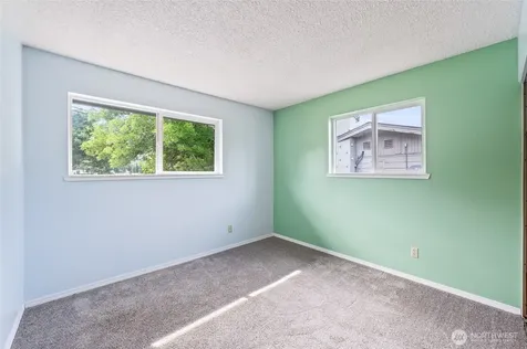 1127 S Miller Street Wenatchee WA 98801