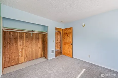 1127 S Miller Street Wenatchee WA 98801