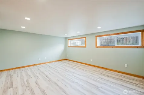 1127 S Miller Street Wenatchee WA 98801