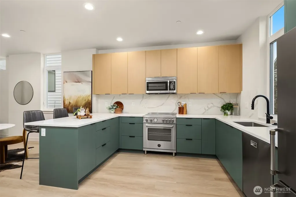 1615 N 50th Street Seattle WA 98103