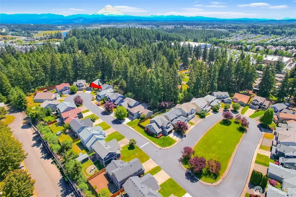 9520 173rd Street Ct E Puyallup WA 98375