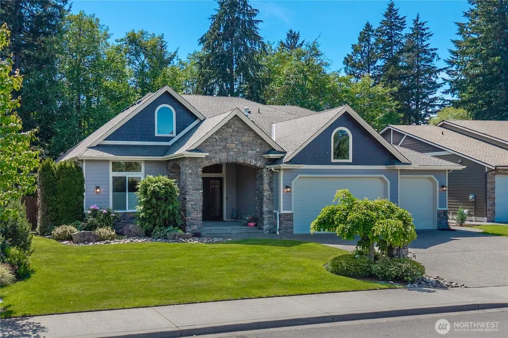 6220 213th Avenue Ct E Bonney Lake WA 98391
