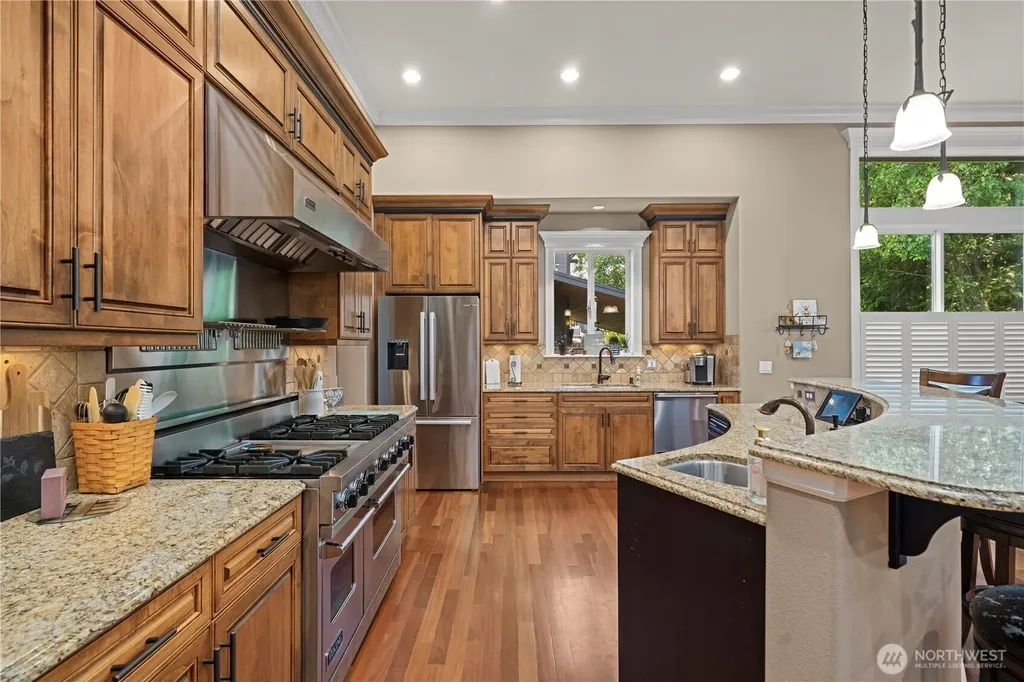 6220 213th Avenue Ct E Bonney Lake WA 98391