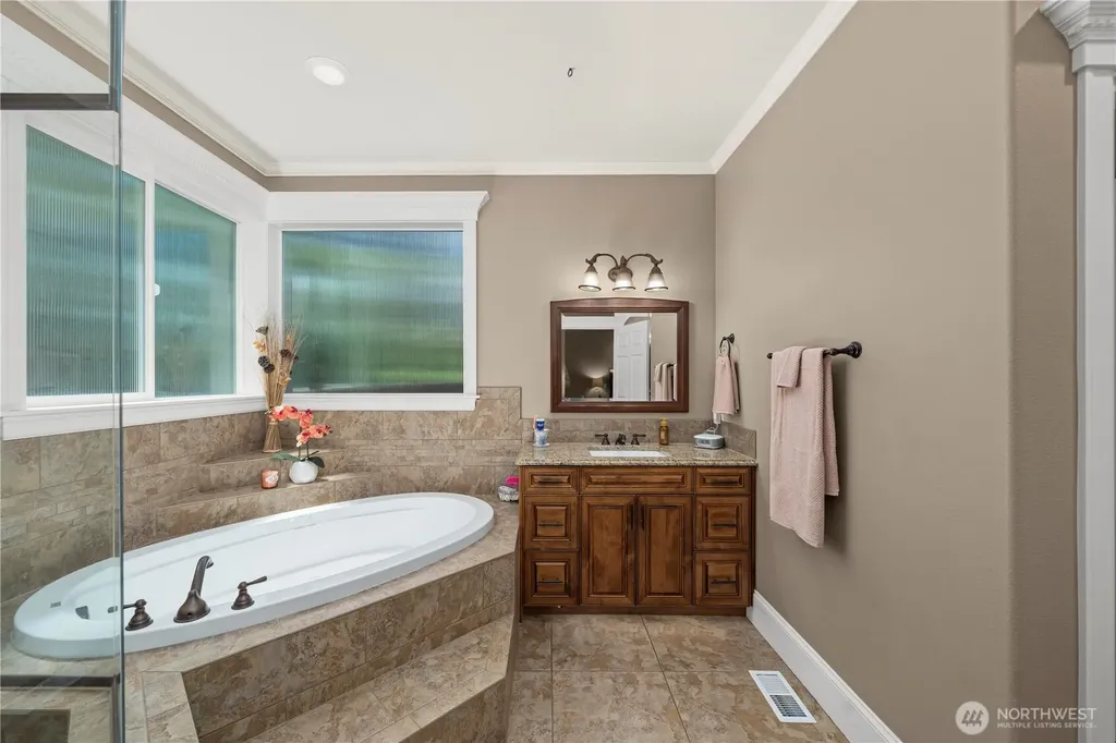 6220 213th Avenue Ct E Bonney Lake WA 98391