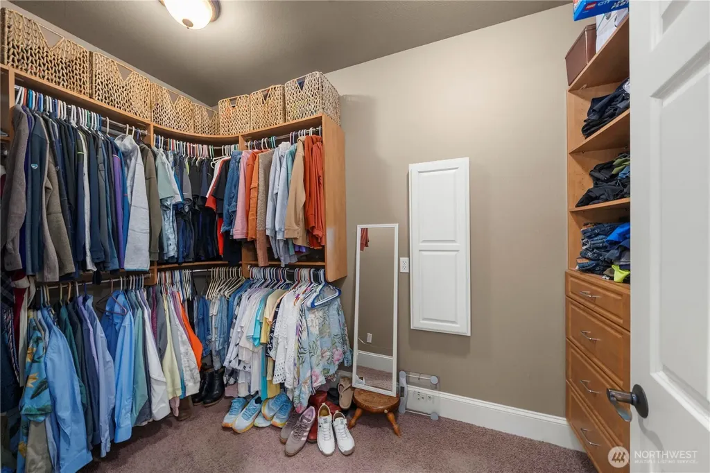 6220 213th Avenue Ct E Bonney Lake WA 98391