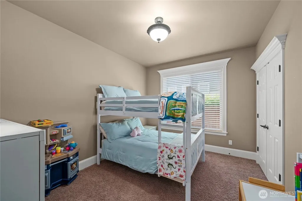 6220 213th Avenue Ct E Bonney Lake WA 98391