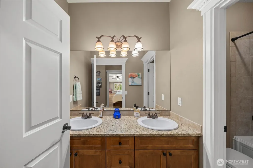 6220 213th Avenue Ct E Bonney Lake WA 98391
